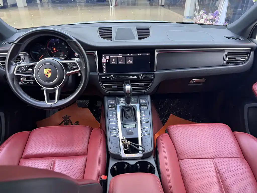 Porsche Macan — миниатюра 20