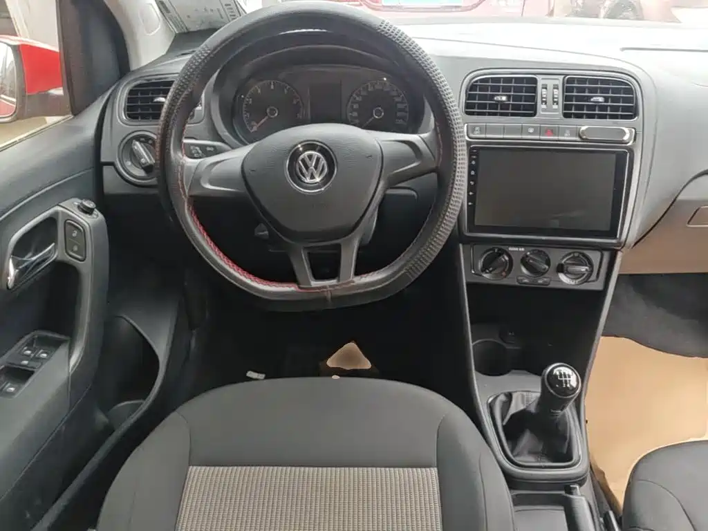Volkswagen Polo — миниатюра 11