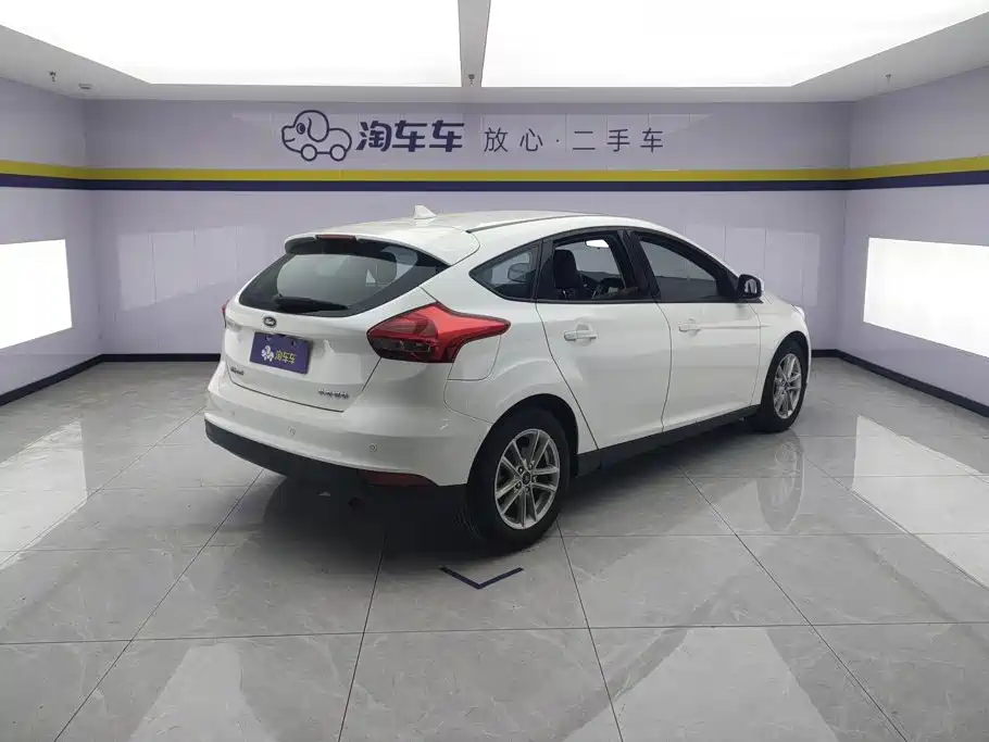 Ford Focus — миниатюра 3