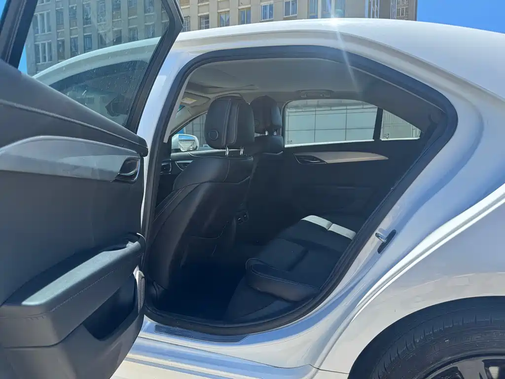 Cadillac ATS-L — миниатюра 6