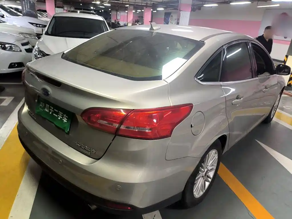 Ford Focus — миниатюра 5