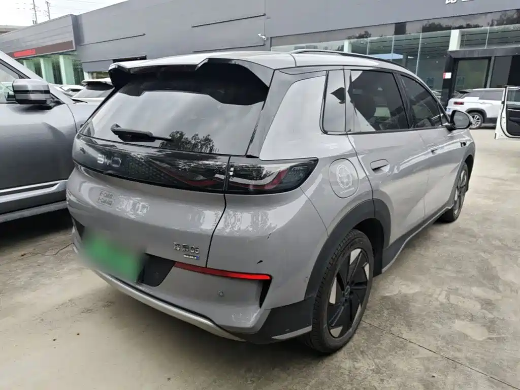 BYD Sealion 05 EV — миниатюра 7