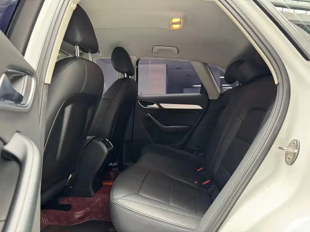 Audi Q3 — миниатюра 13