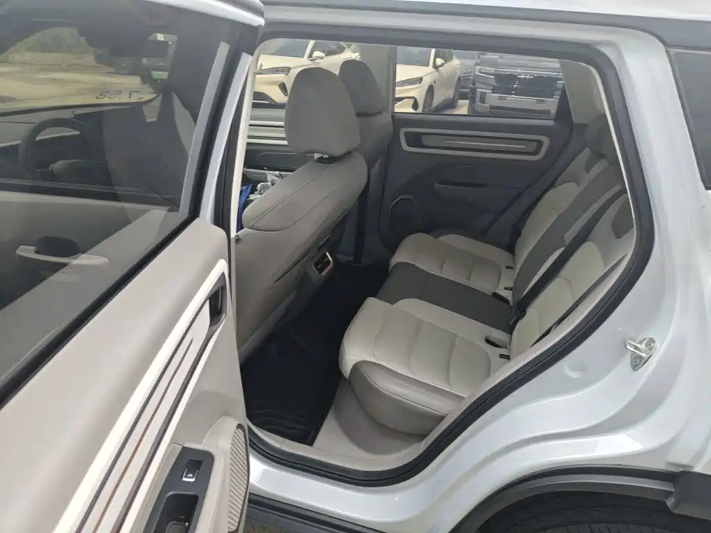 Geely Icon — миниатюра 17