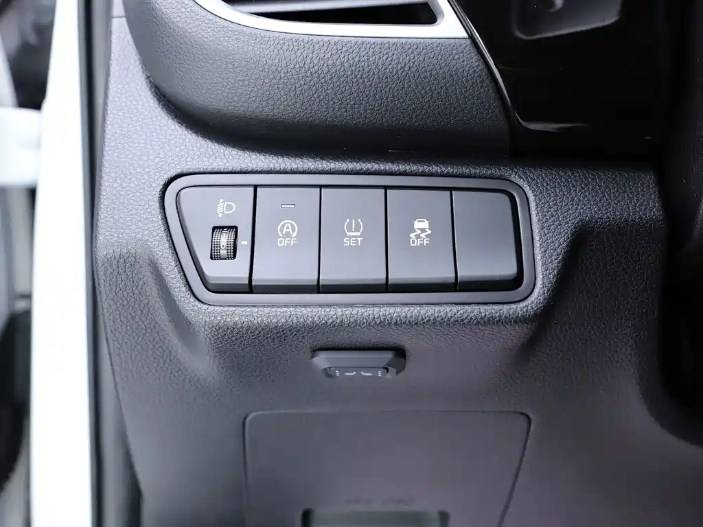 Kia KX3 — миниатюра 9