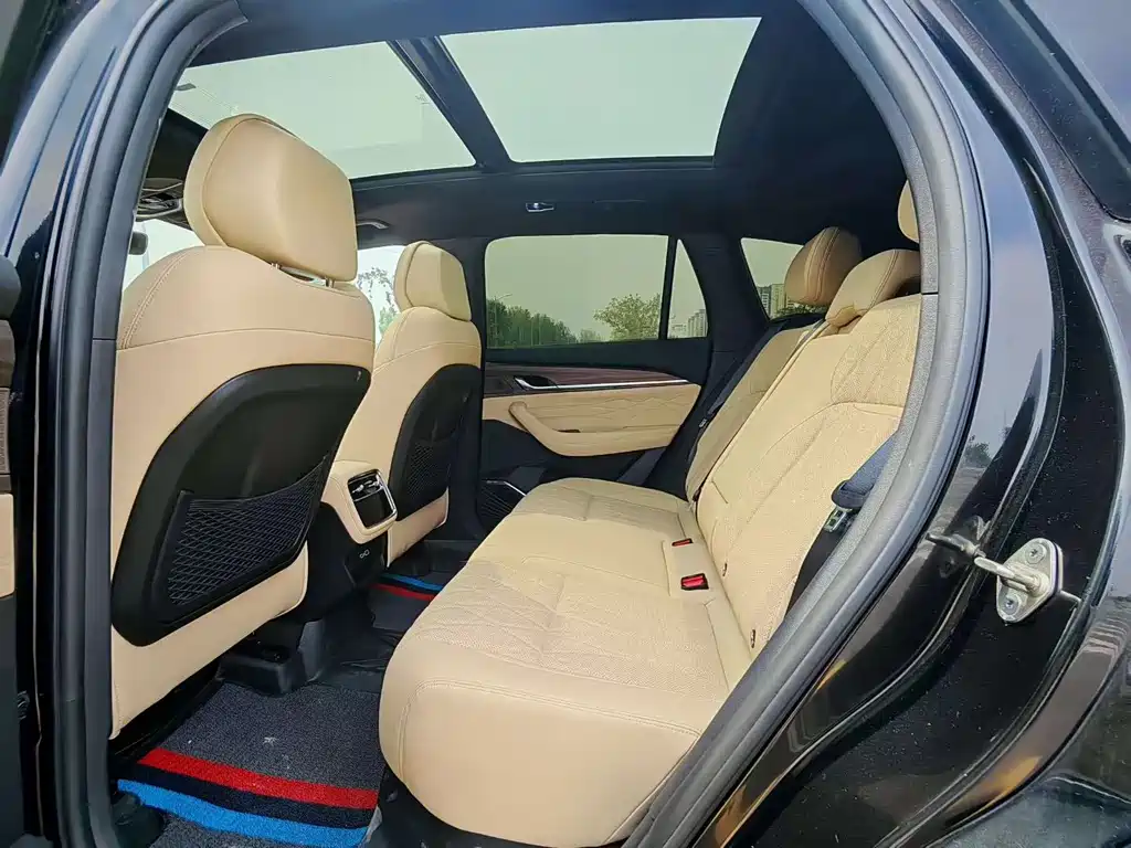 Geely Xingyue L — миниатюра 8
