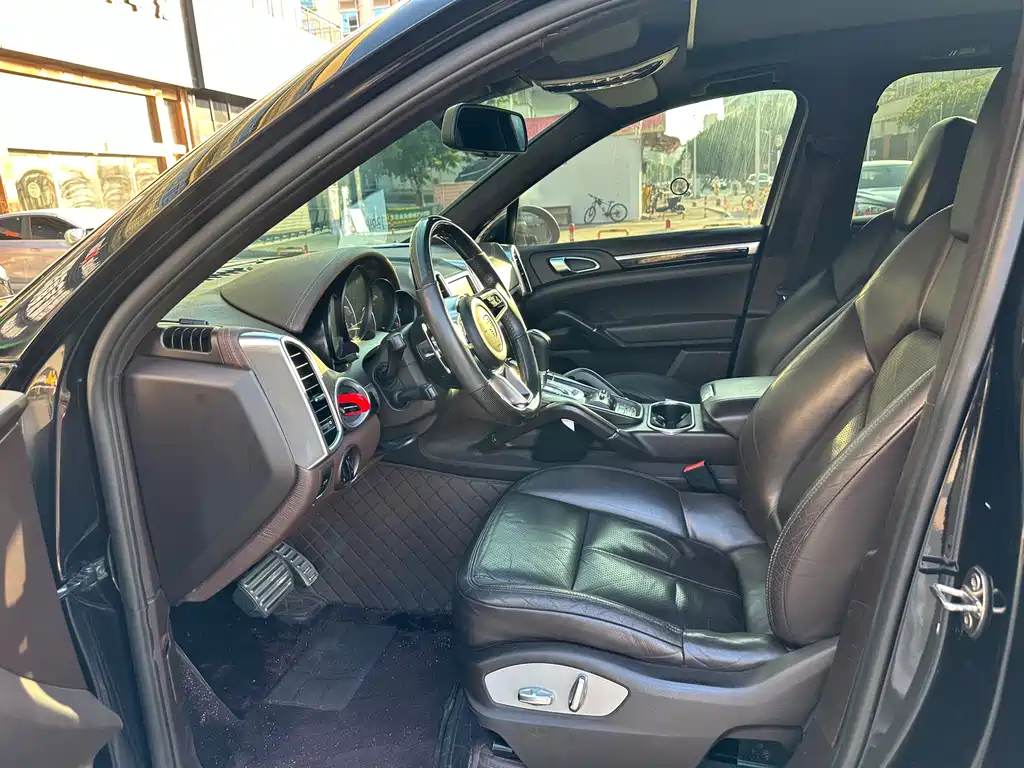 Porsche Cayenne 2011 Cayenne 3.0T