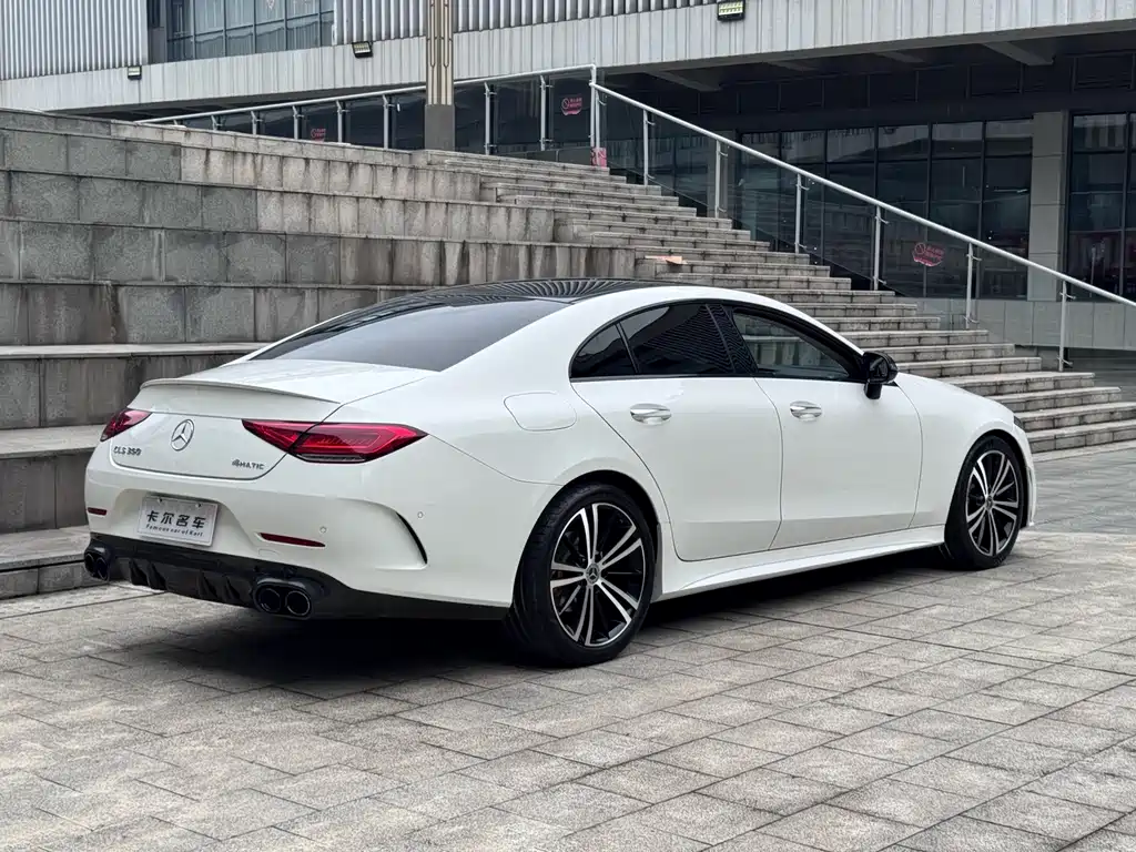 Mercedes-Benz CLS — миниатюра 4