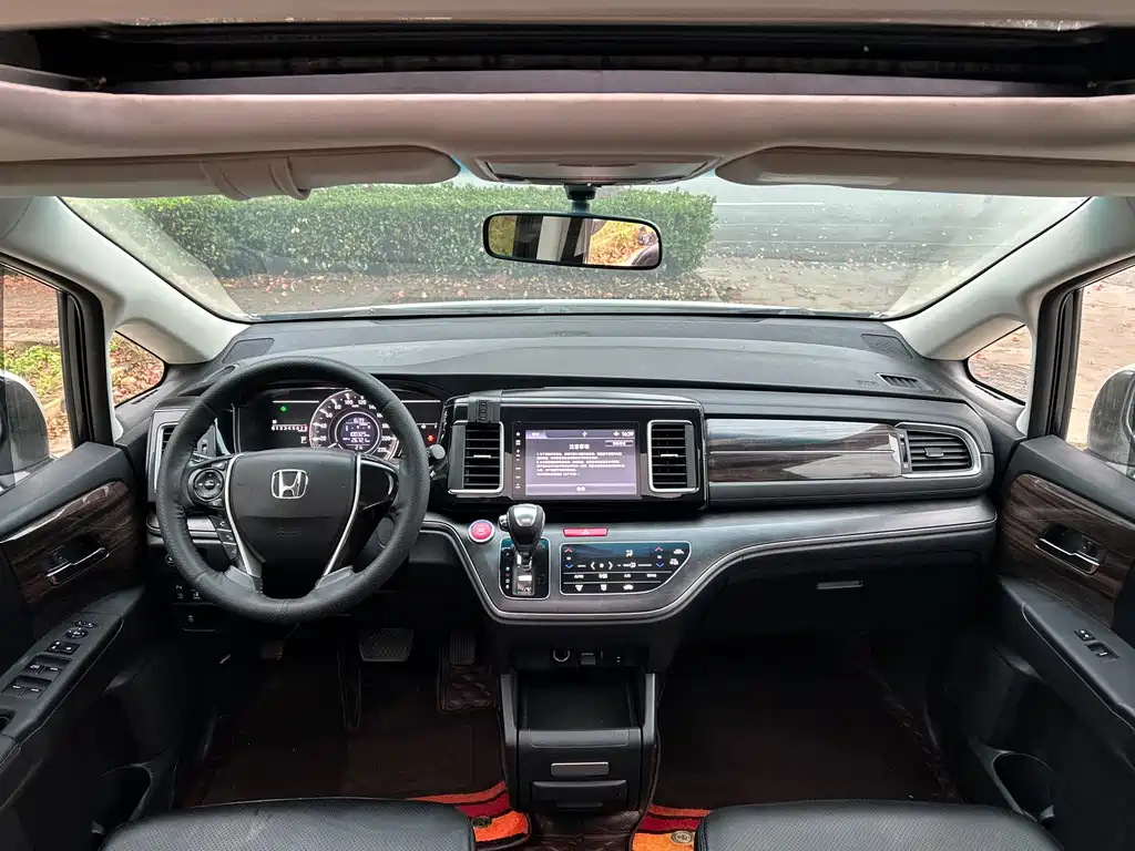 Honda Elysion — миниатюра 13