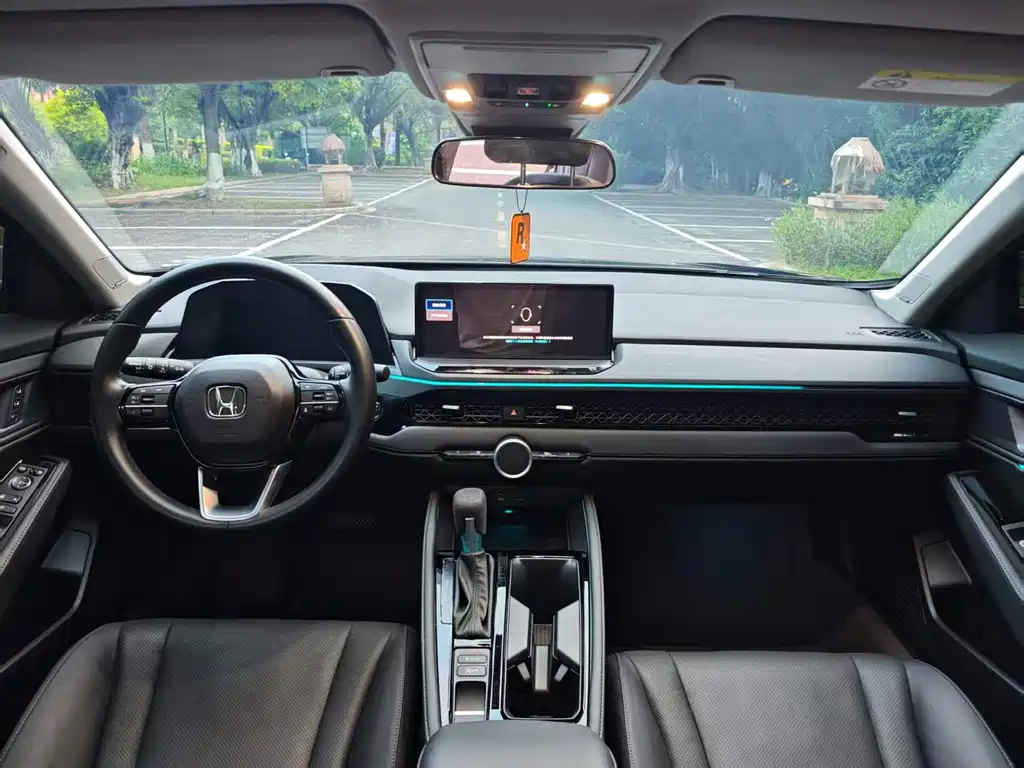 Honda Accord — миниатюра 5