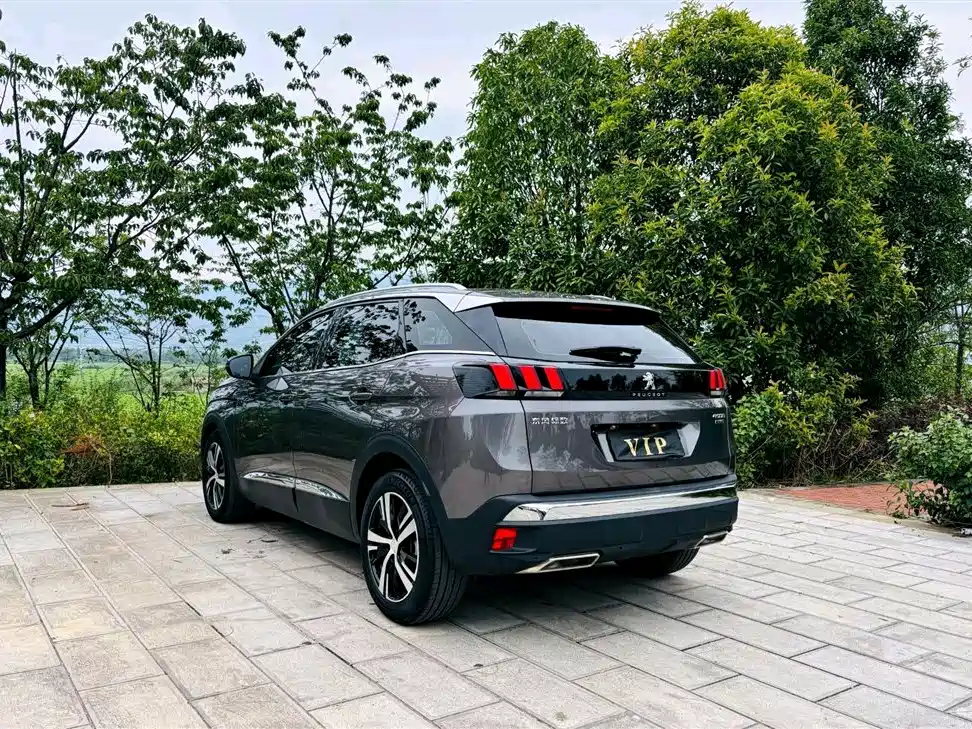 Peugeot 4008 2021 400THP