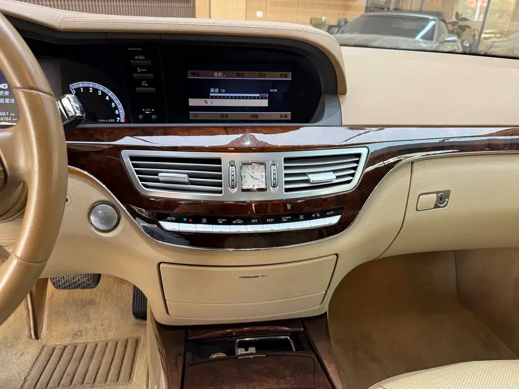 Mercedes-Benz S-Class S 2010 S 350 L Luxury