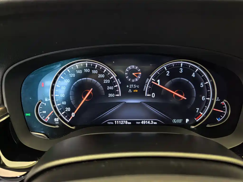 BMW 5 Series — миниатюра 16