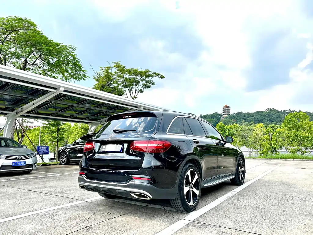 Mercedes-Benz GLC — миниатюра 6