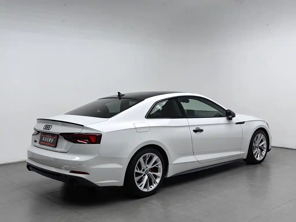 Audi A5 (Import) — миниатюра 2