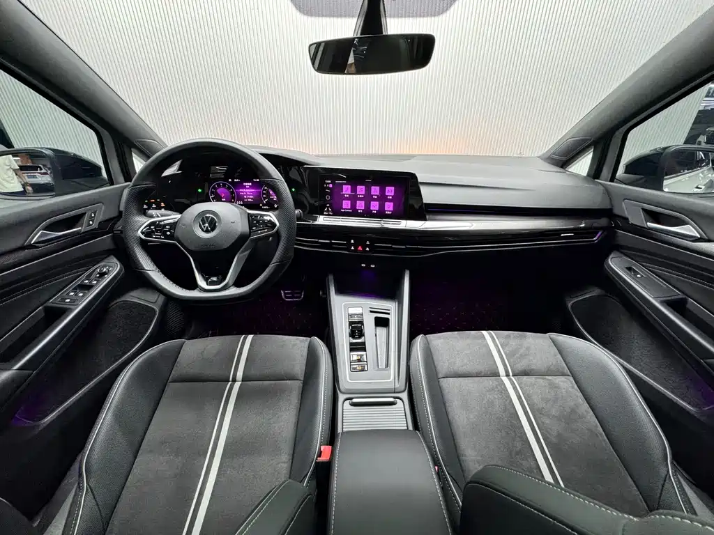 Volkswagen Golf — миниатюра 13