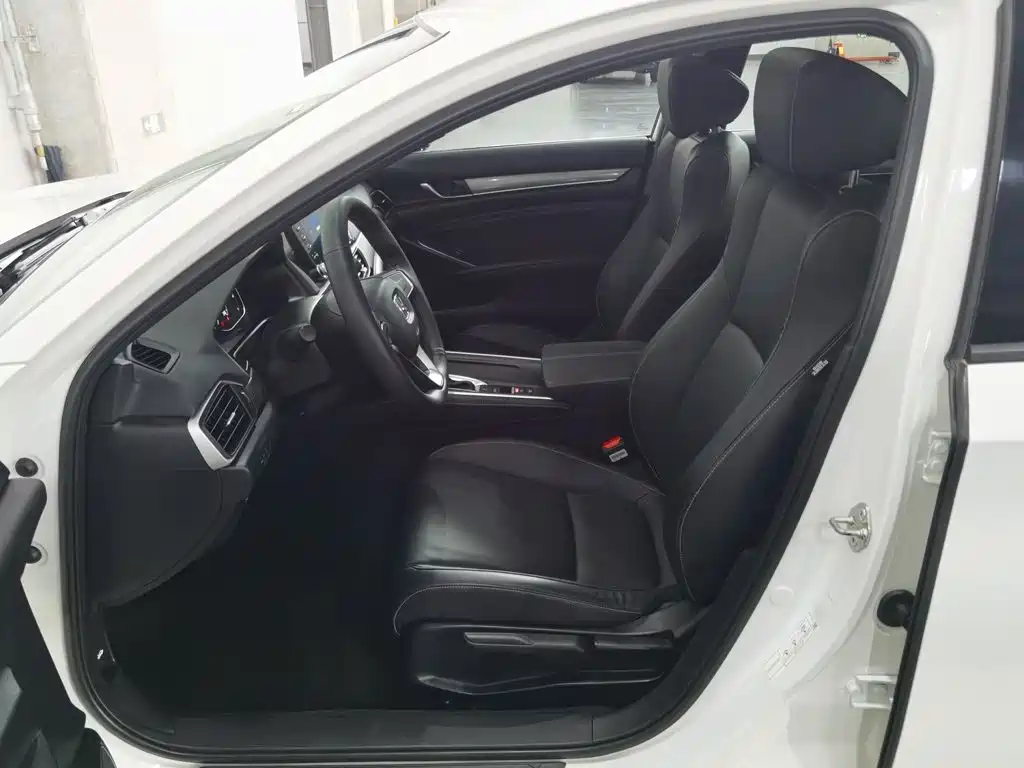 Honda Inspire — миниатюра 10
