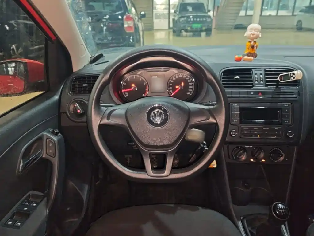 Volkswagen Polo — миниатюра 11