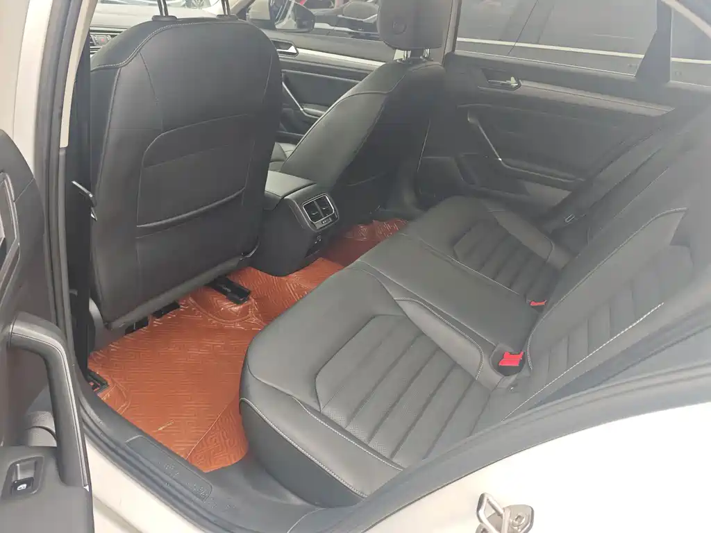 Volkswagen Lamando — миниатюра 5