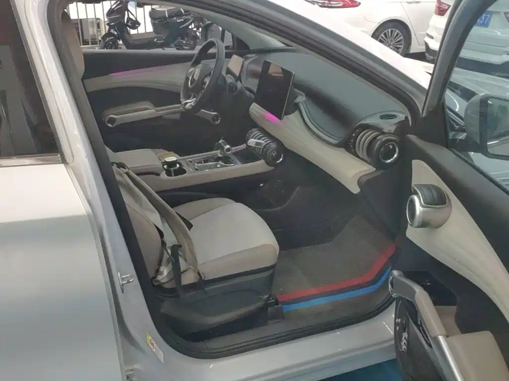BYD Yuan Plus — миниатюра 25