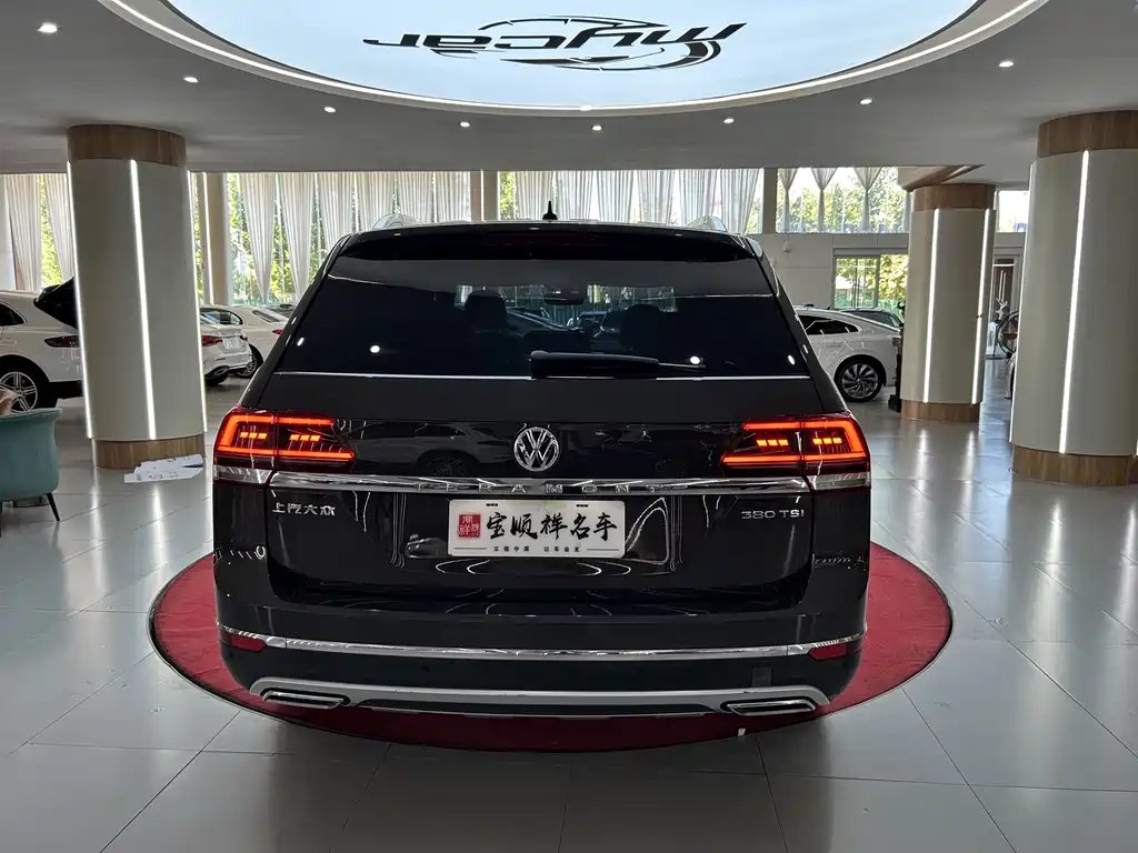 Volkswagen Teramont — миниатюра 6