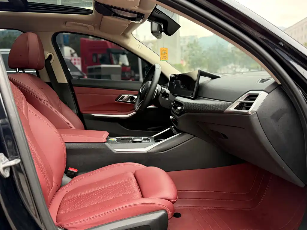 BMW 3 Series — миниатюра 12