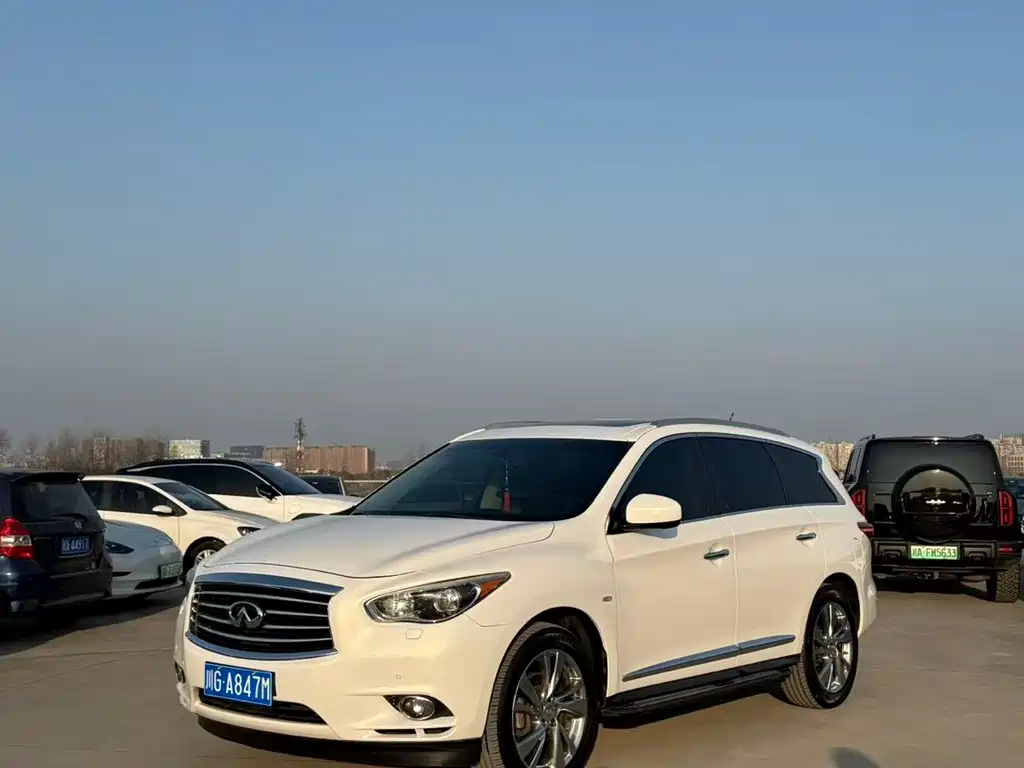 Infiniti JX 2013 JX35 2WD Excellence Edition