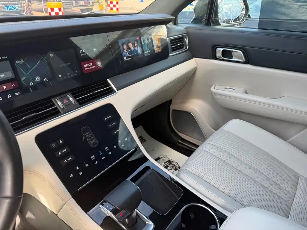 Li Auto Li ONE — миниатюра 5