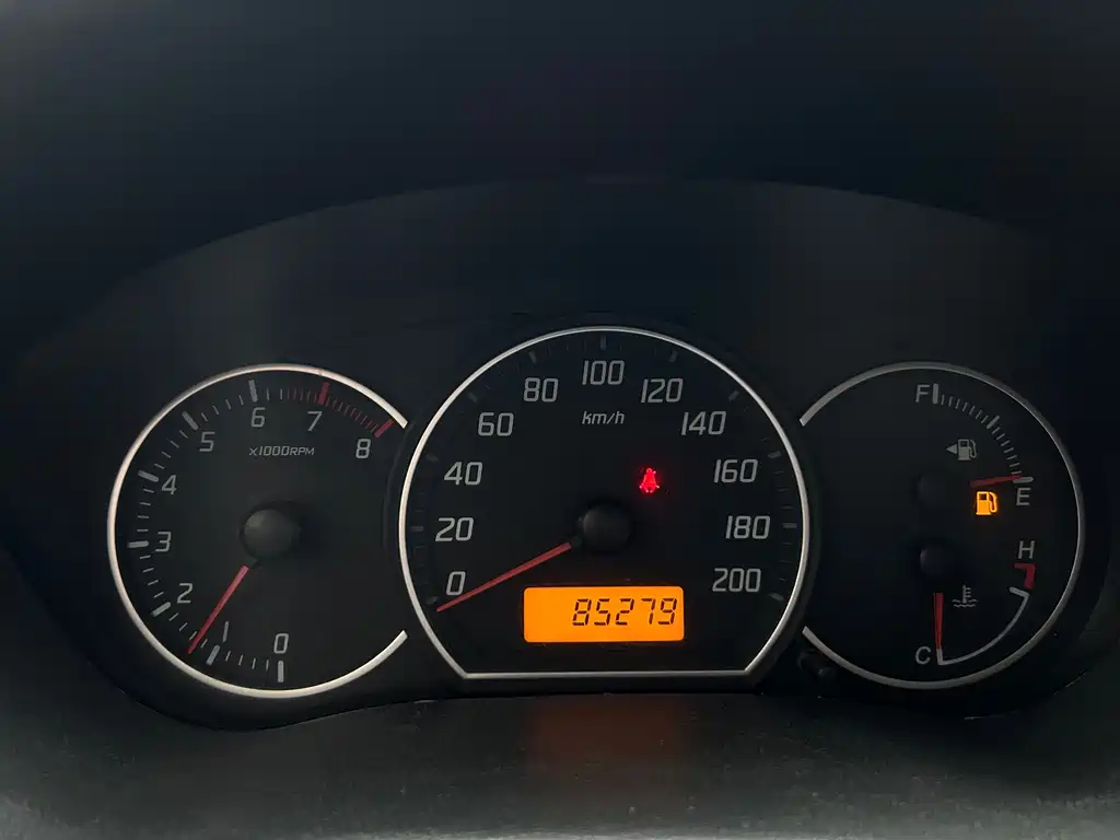 Suzuki Swift — миниатюра 7