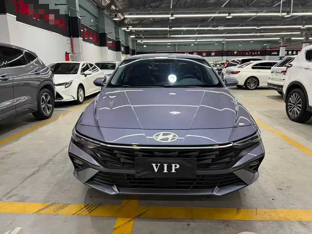 Hyundai Elantra — миниатюра 2