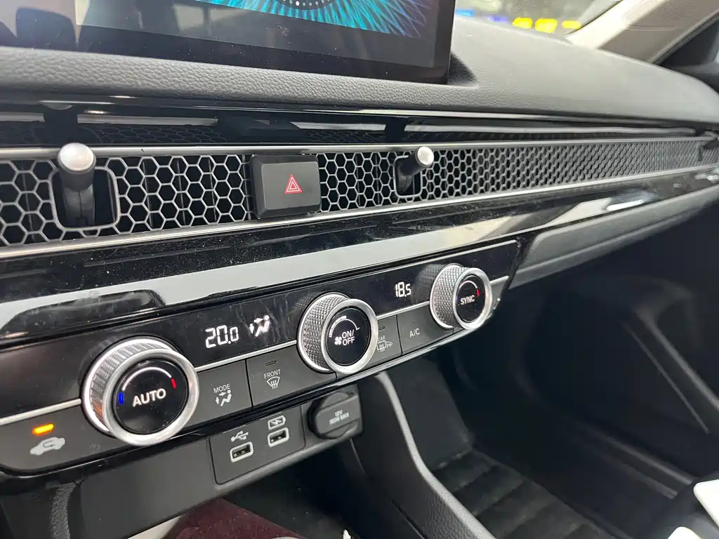 Honda Civic — миниатюра 10