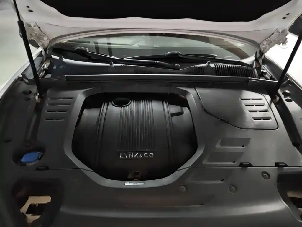 Lynk & Co 02 — миниатюра 20