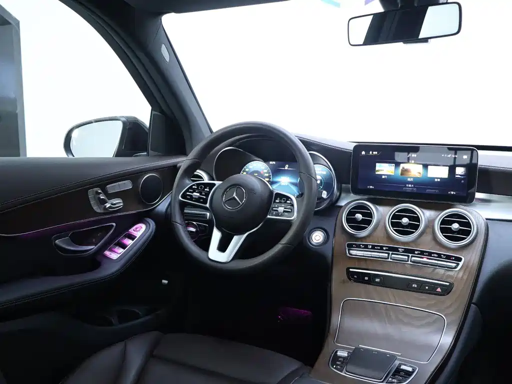 Mercedes-Benz GLC — миниатюра 14