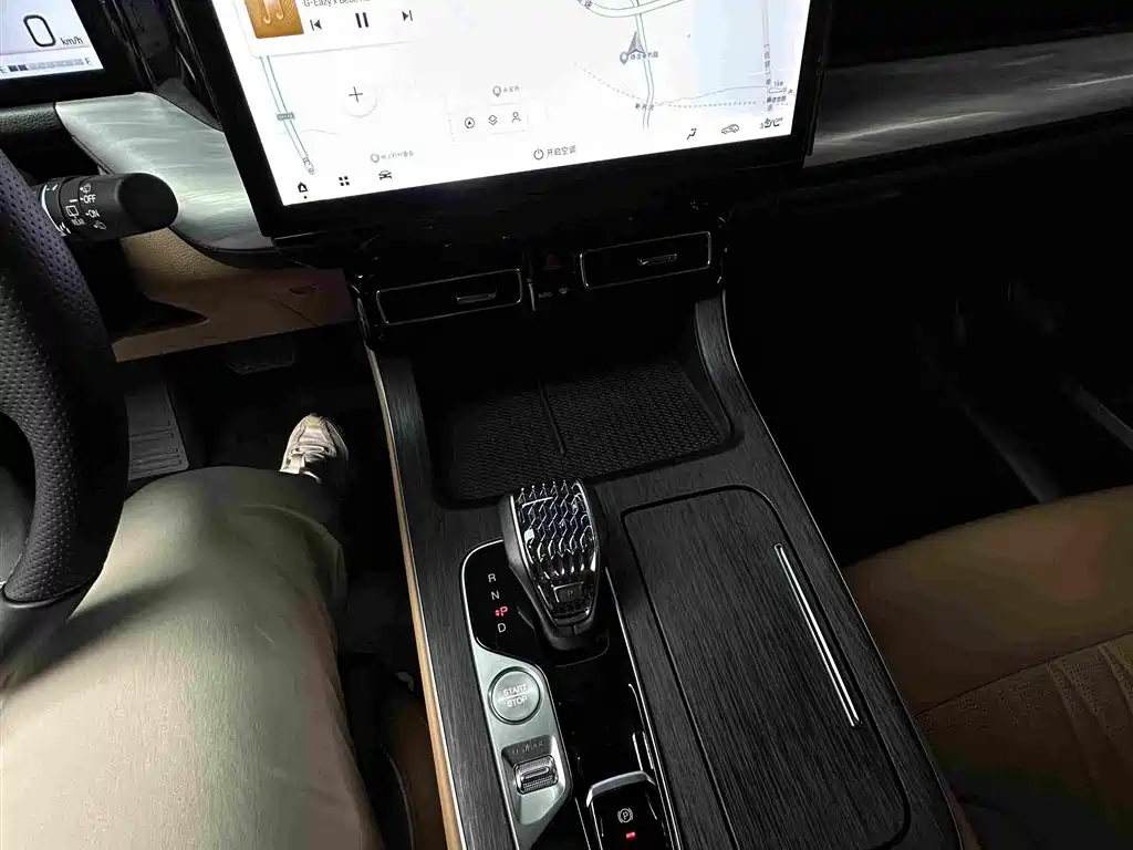 GAC Motor Trumpchi GS8 — миниатюра 18