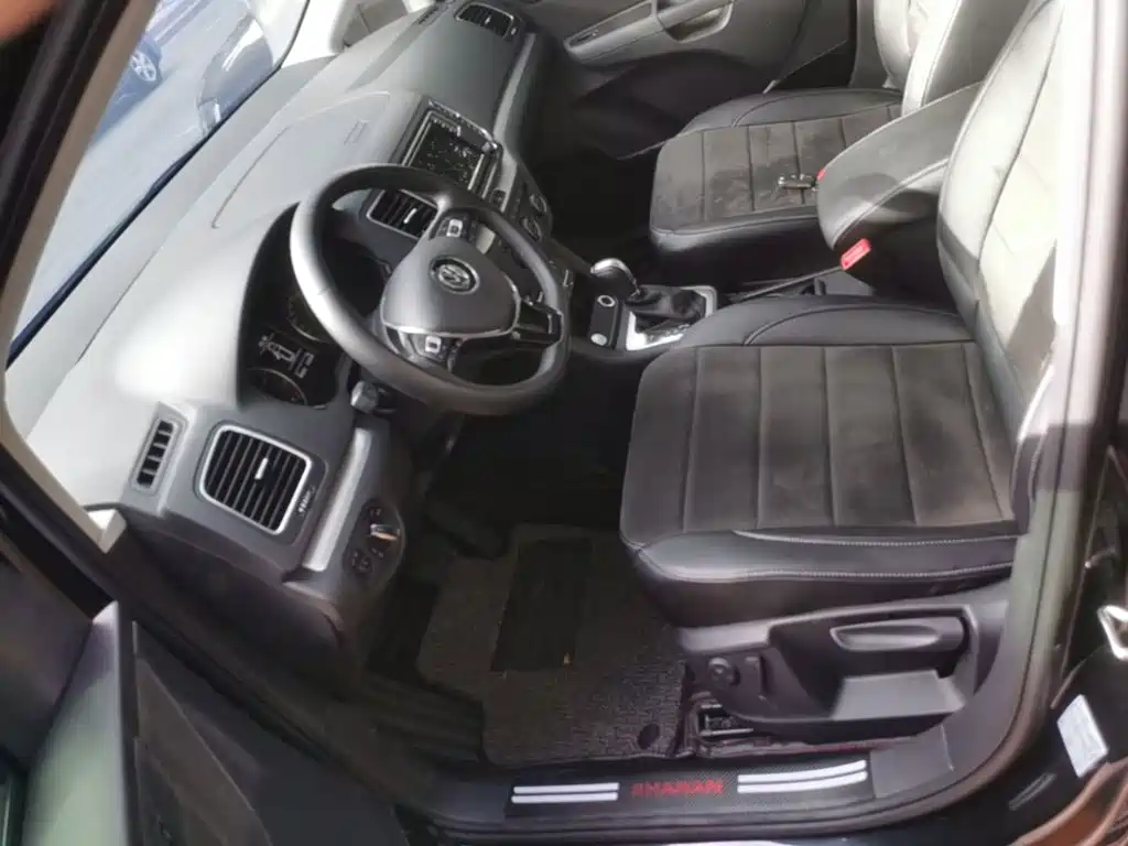 Volkswagen Sharan — миниатюра 15