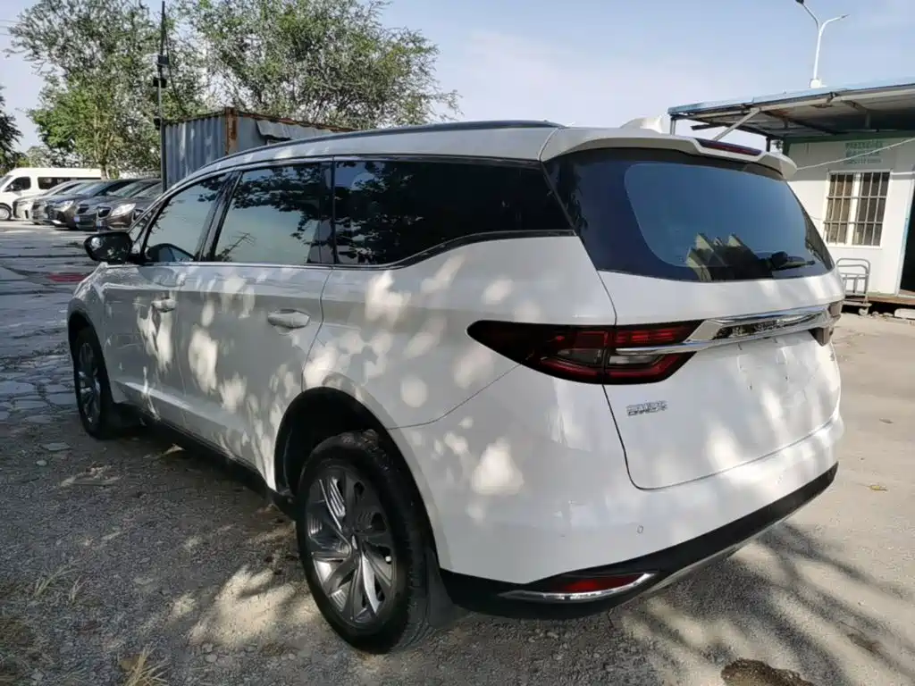 Geely Jia Ji — миниатюра 5