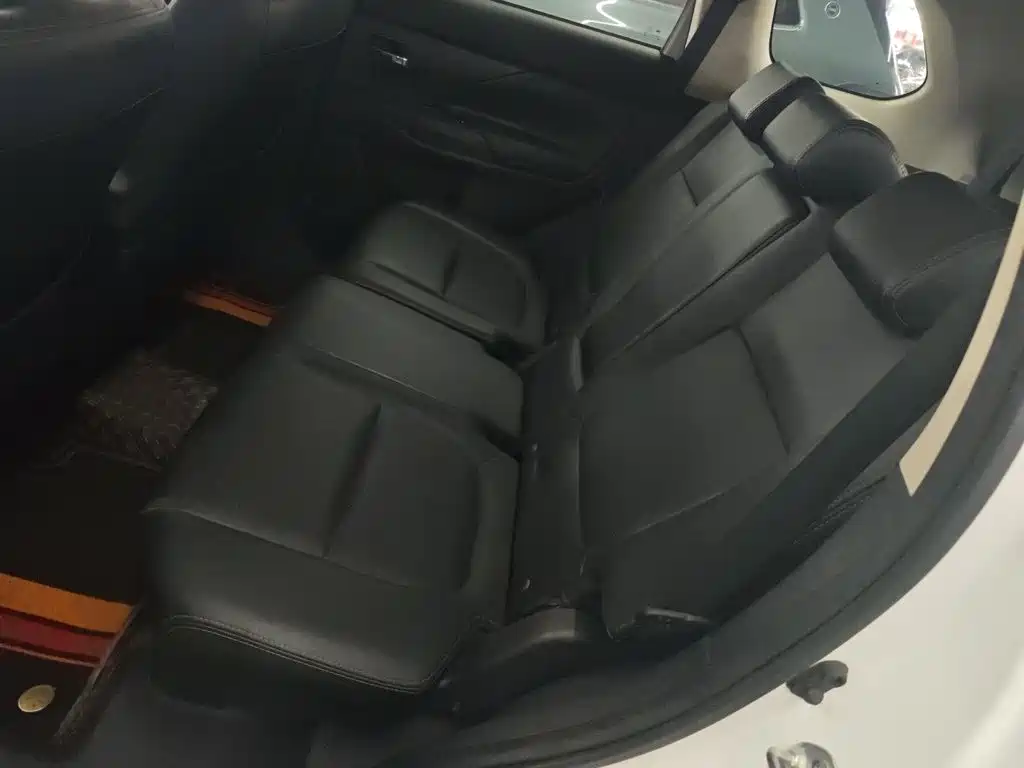 Mitsubishi Outlander — миниатюра 11