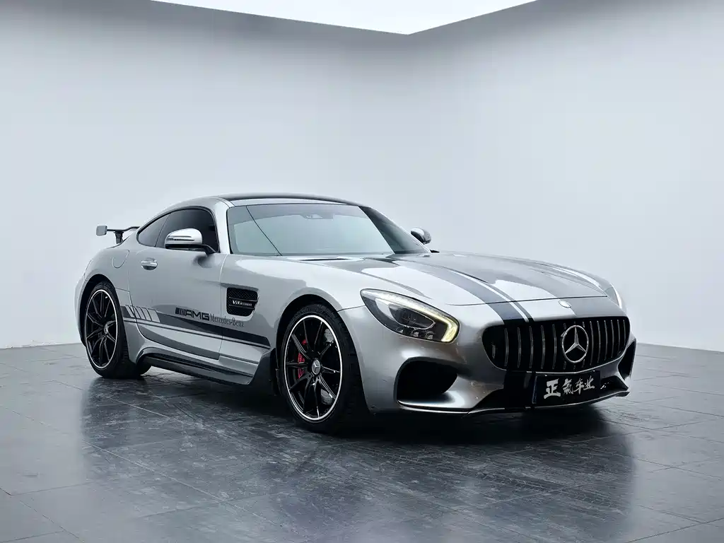 MERCEDES-BENZ AMG GT
