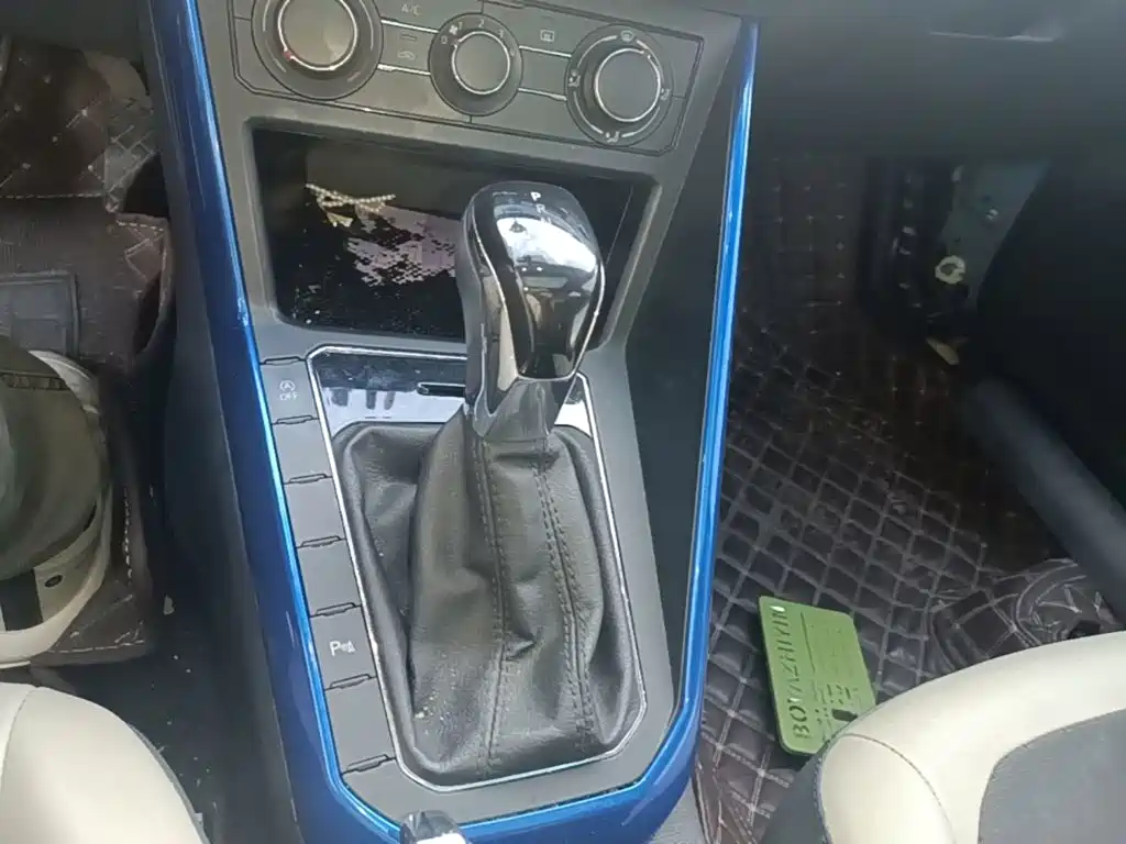Volkswagen Polo — миниатюра 14