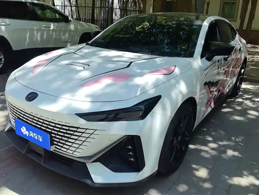 Changan UNI-V 2024