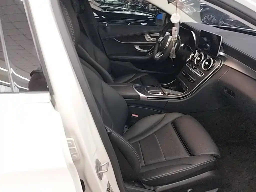 Mercedes-Benz C-Class — миниатюра 25