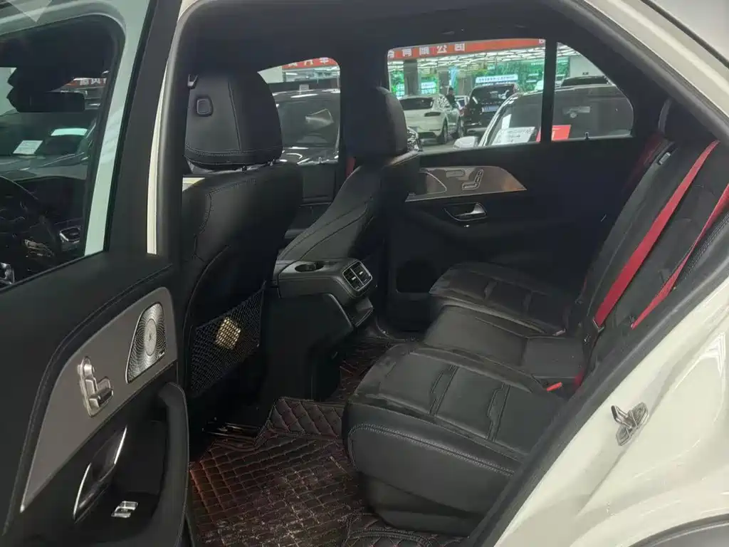 Mercedes-Benz GLE AMG — миниатюра 3