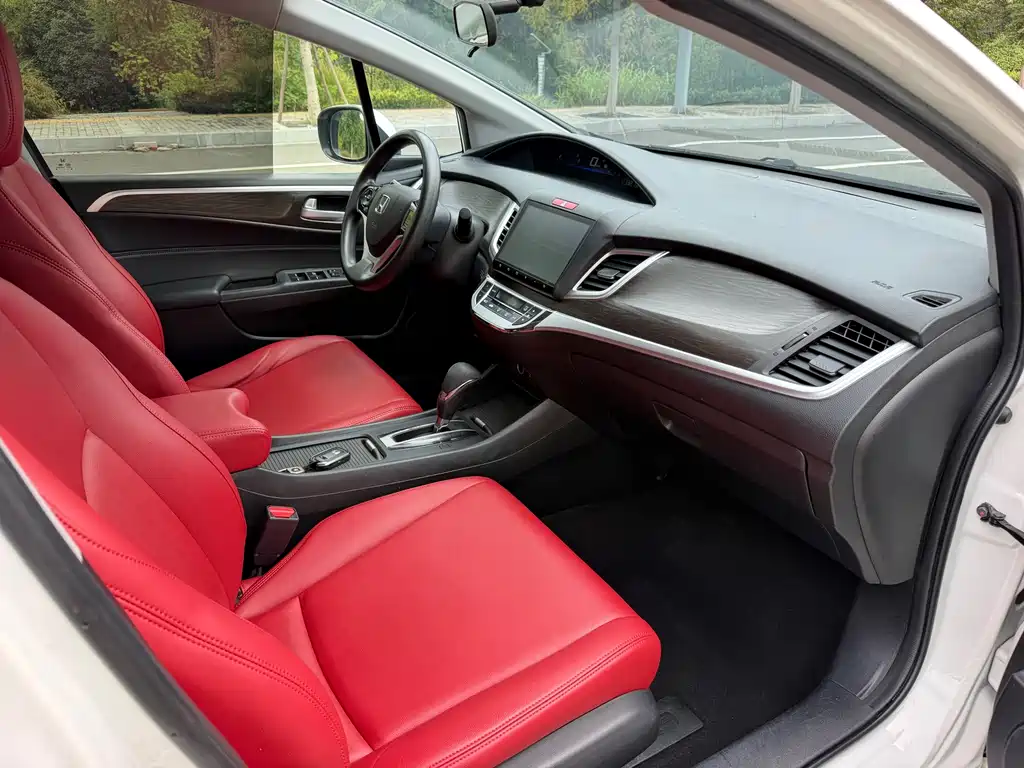 Honda Jade — миниатюра 16