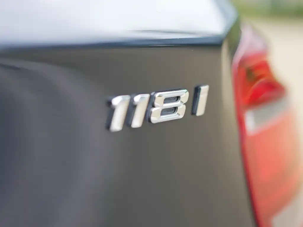 BMW 1 Series (Import) — миниатюра 25