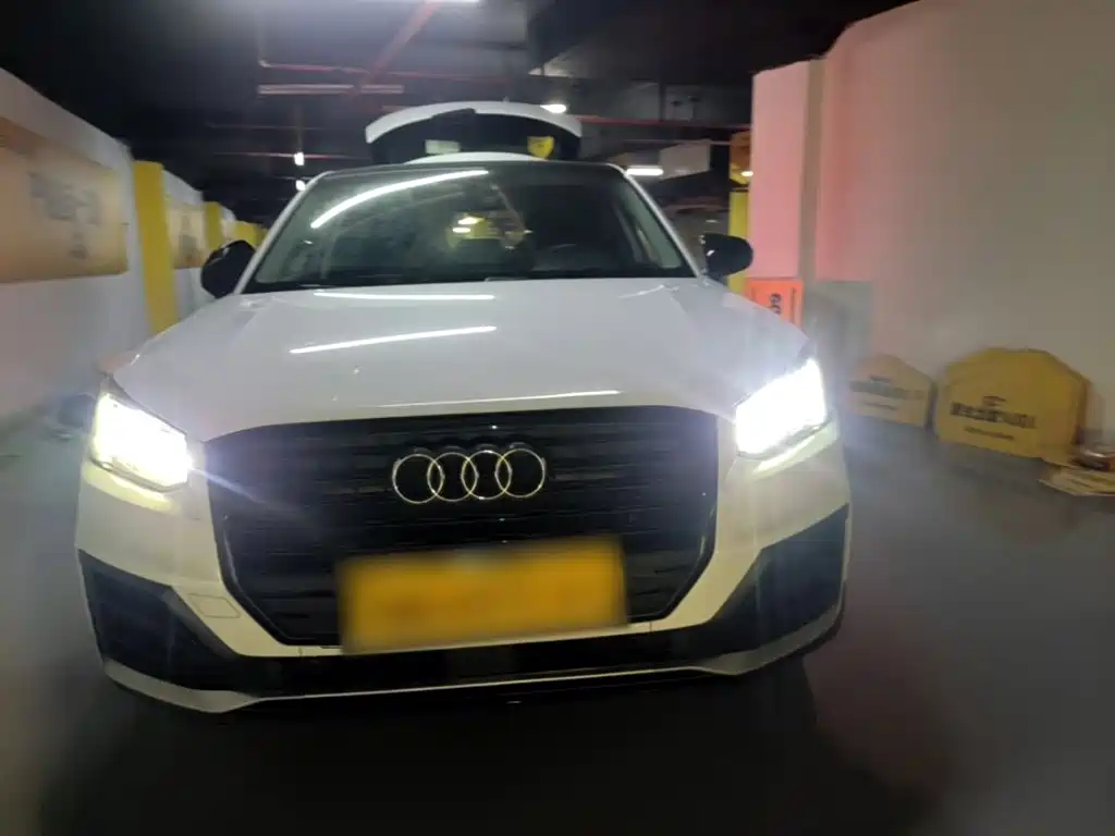 Audi Q2L — миниатюра 3