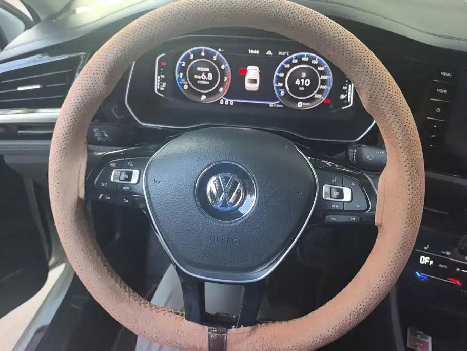 Volkswagen Sagitar — миниатюра 15