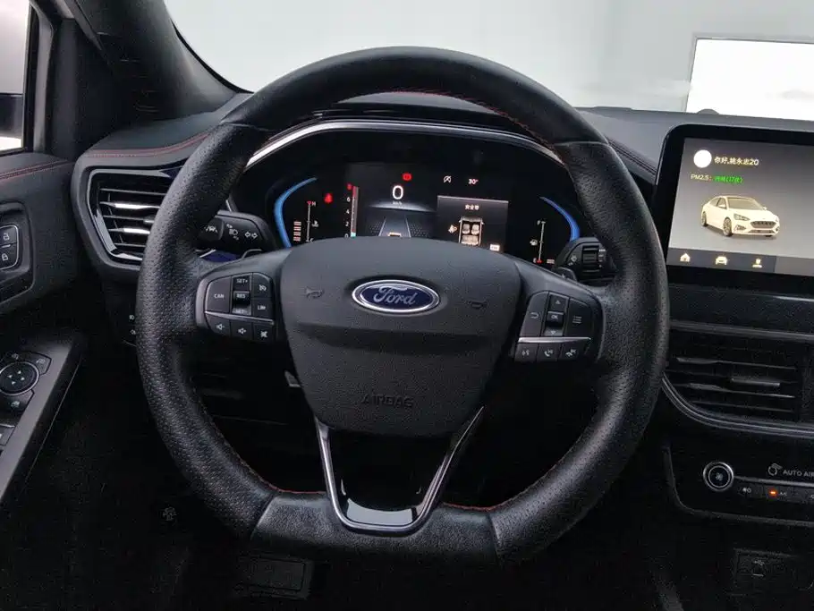 Ford Focus — миниатюра 15