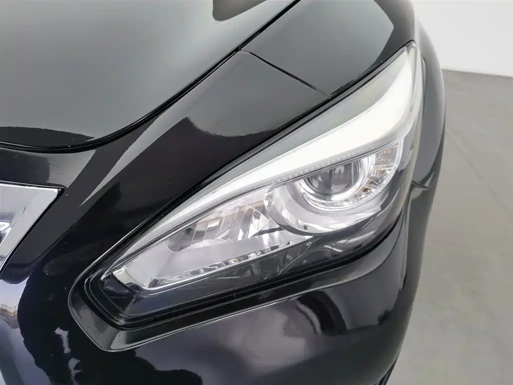 Infiniti Q70 2015 Q70L 2.5L Elite