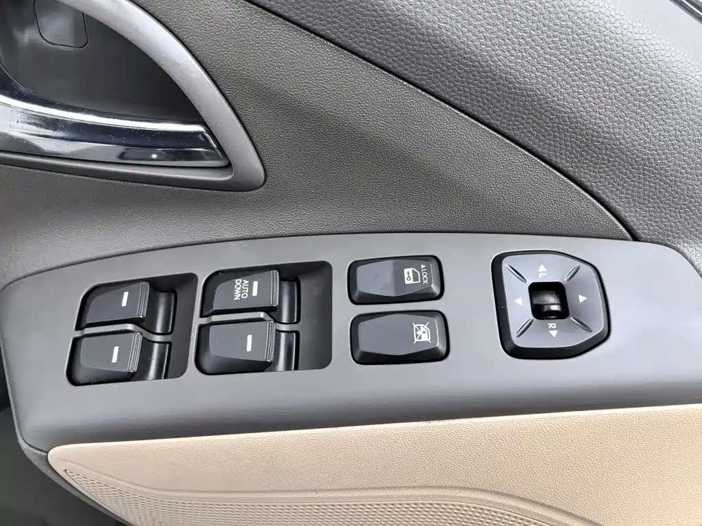 Hyundai ix35 — миниатюра 9