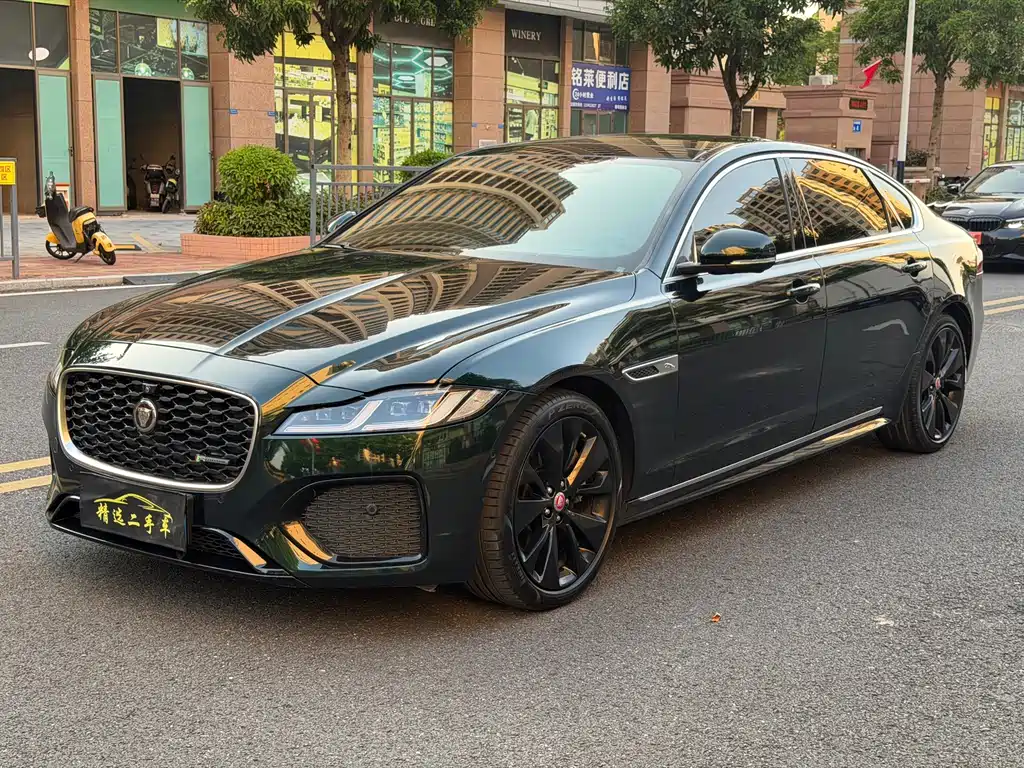 Jaguar XFL — миниатюра 2